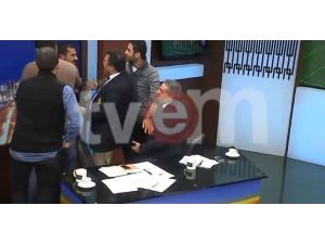 Baransu Çıldırdı: Sana Dansöz Kıyafeti...
