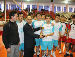 GÖKSUN’DA VOLEYBOL GELİŞİYOR