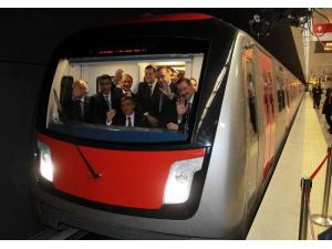 Devletin Zirvesi Metroda