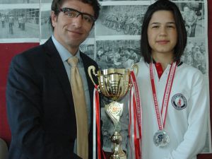 16 Yaşında Giresuna Şampiyonluk Kazandırdı