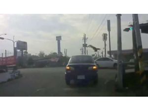 Taklalar Atarak Metrelerce Sürüklendi