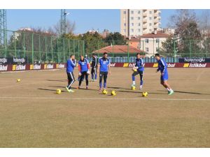 Kayseri Erciyesspor, Akhisar Belediyespor Maçı Hazırlıklarını Sürdürüyor