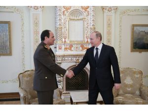 Putinden Sisiye Cumhurbaşkanlığı Desteği