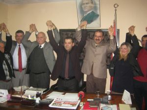 Chpli Başkan İstifa Etti