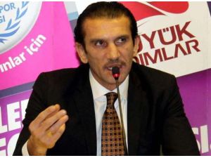 Rüştü Reçber İstifa Etti