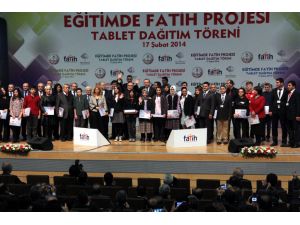 Milli Eğitim Bakanlığı Eğitimde Fatih Projesi Tablet Dağıtım Töreni