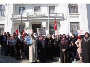 Kadınlar Temiz Su İçin Eylemde