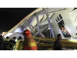 Bina Çöktü: 9 Ölü