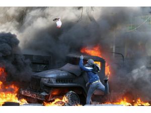 Ukraynada Şiddet Tırmanıyor