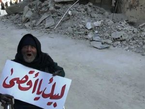 Suriye Yermük Kampındaki Yaşlı Filistinliden Yardım Feryadı