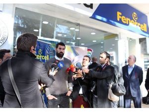 Demirel: Lig Sonunda Taraftarlarımıza Şampiyonluk Hediye Etmek İstiyoruz