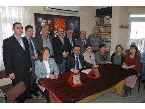 Edirnede 7 Chp Üyesi İstifa Etti
