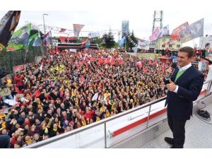 Sarıgül’den Afiş Tepkisi