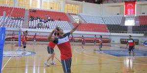 Belediye Voleybolda da iddialı