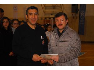 Badmintonun Kalbi Yalova’da Attı