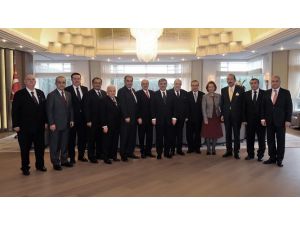 Cumhurbaşkanı Gül, Büyük Kulüp Derneği Heyetini Kabul Etti