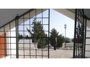 Rodos’taki Müslüman Mezarlığına Çirkin Saldırı