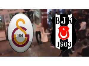 Taraftarların Tekme Tokat Kavgası Kameraya Böyle Yansıdı
