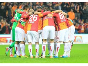 Aslan Bu Gece Ava Çıkıyor