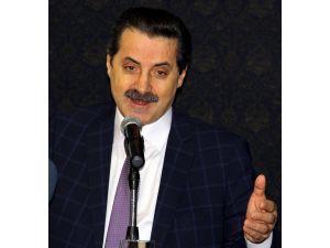 Çalışma Ve Sosyal Güvenlik Bakanı Çelik Esnafla Kahvaltıda Buluştu