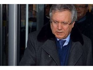 Aziz Yıldırım Tff Binasına Geldi