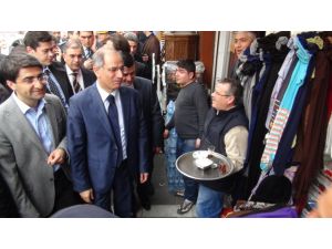 İçişleri Bakanı Ala Batman’da Esnaf Ziyaretinde Bulundu