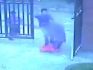 Palalı Saldırı: 29 Ölü, 130 Yaralı