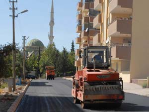 Asfalt Çalışmaları Devam Ediyor