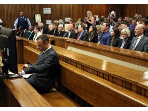 Pıstorıus Cinayet Suçlamasını Yine Reddetti