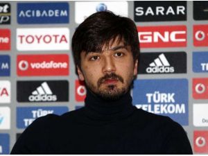 Tolga Zengin: Milli Takımda Kulüp Konuşulmaz