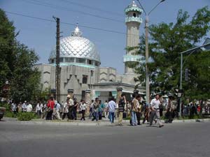 Güreş, bizlerle Türkiye arasında önemli bir görev üstlenebilir