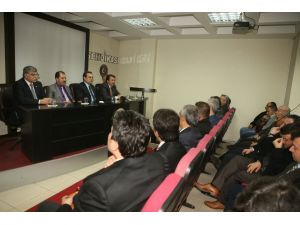 Ak Parti Grup Başkanvekili Mahir Ünal: