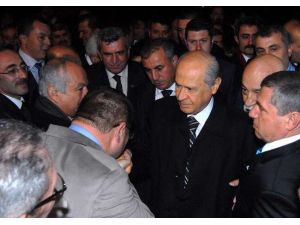 Bahçeli’den Gece Yarısı Mitingi