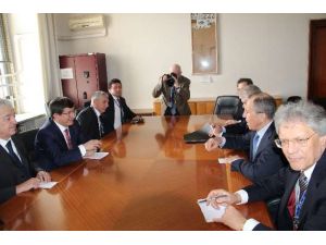 İtalya’da Sürpriz Görüşme