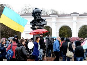 Kırımda Müslüman Ve Hıristiyanlardan Rusya Karşıtı Ortak Eylem