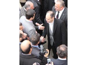 Bakan Kılıç Partisine Oy İstedi