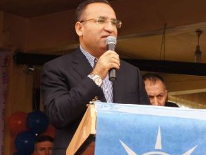 Adalet Bakanı Muhalefete Yüklendi