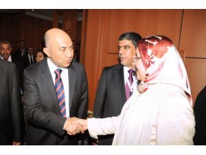 Ramazanoğlu Faslı Bakan Hakkaoui İle Görüştü