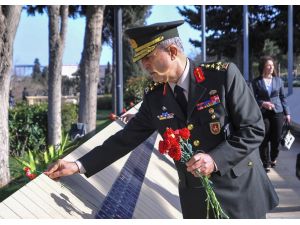 Kara Kuvvetleri Komutanı Orgeneral Akar Azerbaycanda