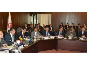 Burkay: “Dünyada Gitmediğimiz Pazar Kalmadı”