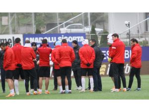 Trabzonspor Sivasspor Maçı Hazırlıklarına Moralsiz Başladı