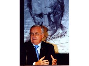 Türkiye Kimya Sanayicileri Derneği Başkanlığı’na Yeniden Timur Erk Seçildi