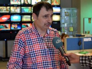 Vali Ve Emniyet Müdürünü Suçladı