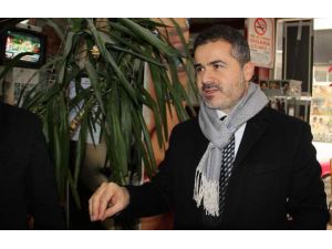 Onun Ölümünden Acı Duymayan...