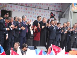 Başbakan Erdoğan Siirt’te Cezaevine Düşmesine Neden Olduğu Şiiri Yeniden Okudu