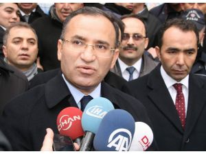 Adalet Bakanı Bekir Bozdağ: