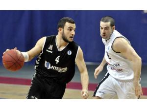 Beşiktaş’a Rus Darbesi