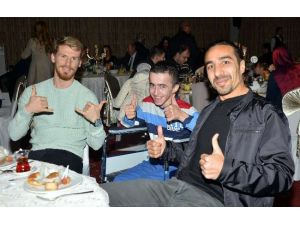 Bursasporlu Futbolculardan Örnek Davranış