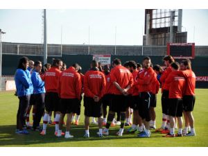 Medical Park Antalyaspor, Akhisar Belediyespor Maçı Hazırlıklarını Sürdürüyor