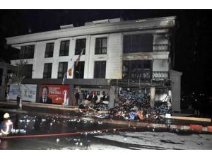 İşte Kundaklanan Ak Parti Büroları